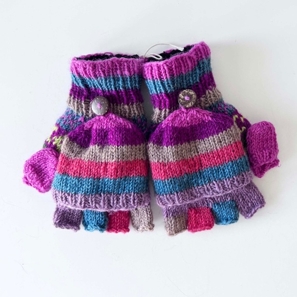 World Market Mittens & Gloves, Convertible from One to the Other, Great Colors - Picture 5 of 5